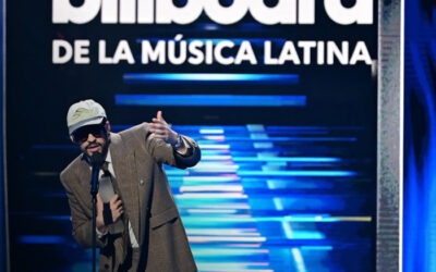 Bad Bunny recibe el Premio Billboard 2025 de Artista del Siglo 21