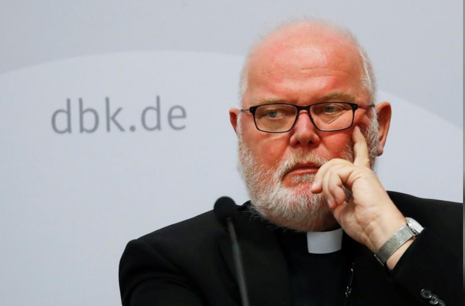 La Iglesia católica de Alemania pide perdón a miles de víctimas de abusos sexuales