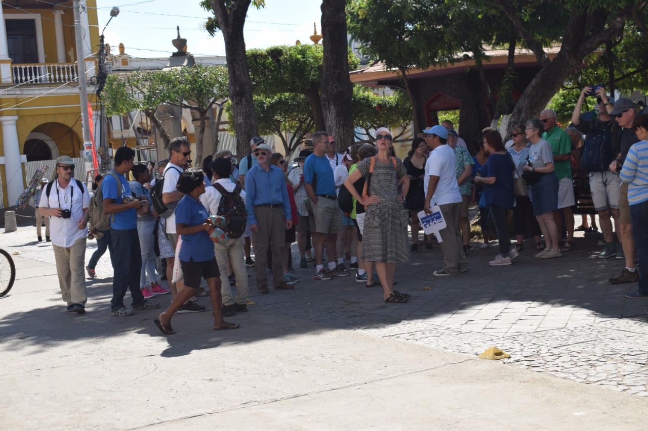 Turistas siguen llegando a la ciudad de Granada Ulises Bustos Chávez