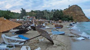 Fuerte tormenta deja victimas mortales en Grecia.