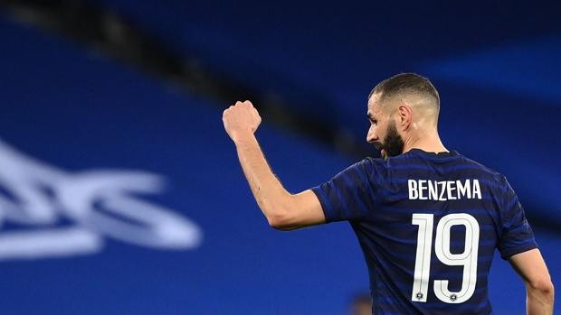 Karim Benzema “no será excluido de los Bleus” según Le Graët