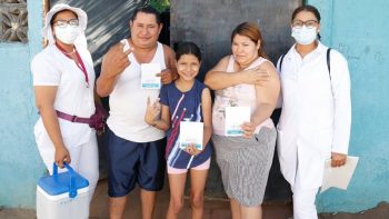 Estrategia de vacunación casa a casa contra la COVID-19 llega a Ciudad Sandino 