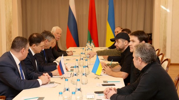 Inician las negociaciones entre Rusia y Ucrania