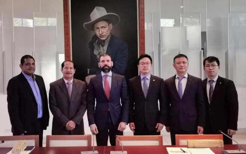 Nicaragua firma memorándums con empresas de China