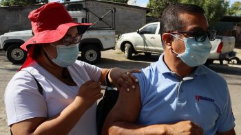Así avanza jornada de vacunación voluntaria contra la COVID-19 en Managua
