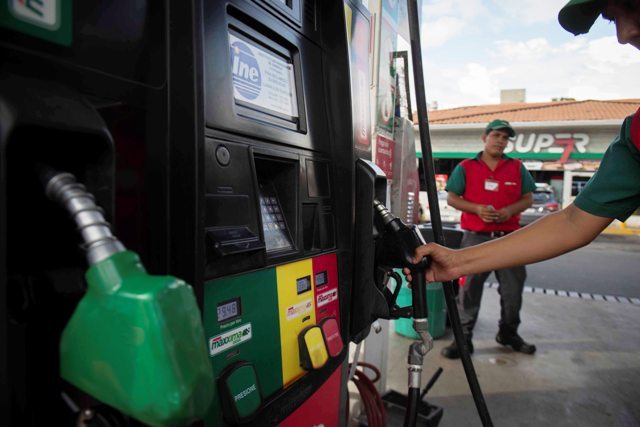 Precios de combustibles siguen sin alzas en Nicaragua