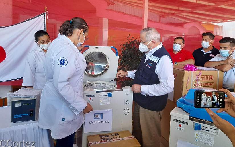 18 hospitales de Nicaragua reciben equipos para esterilizar instrumentos quirúrgicos