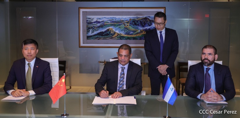 Nicaragua y China firman importante convenio de Programa Habitacional