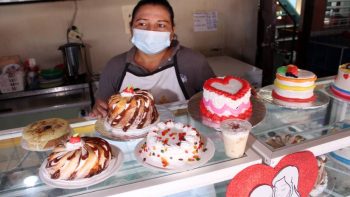 Mercados se preparan para festejar a las madres nicaragüenses