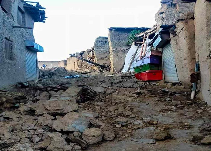 Se eleva a 1 mil 500 muertos por terremoto en Afganistán