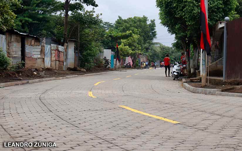 Ciudad Sandino se beneficia con nuevas calles adoquinadas