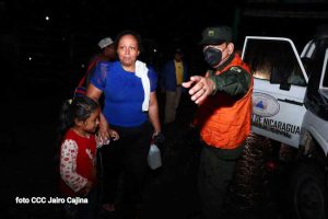 Gobierno de Nicaragua evacúa a familias de Blufields