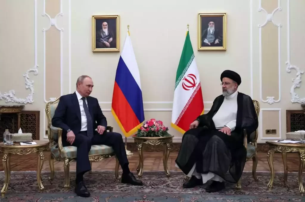 Irán y Rusia intercambian planes de cooperación estratégica