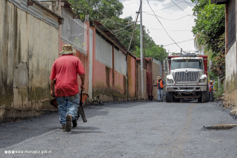 Proyecto de mejoramiento vial llega al barrio Tierra Prometida en Managua
