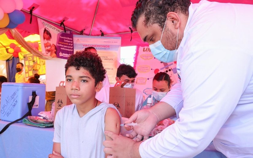 Nicaragua dio inicio a una nueva jornada nacional de vacunación voluntaria con dosis de refuerzo contra la COVID-19.