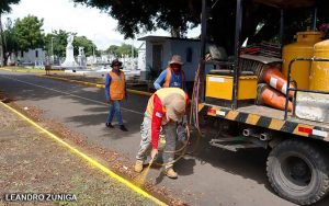Remozan cementerios de Managua para recibir a miles de familias este 2 de noviembre