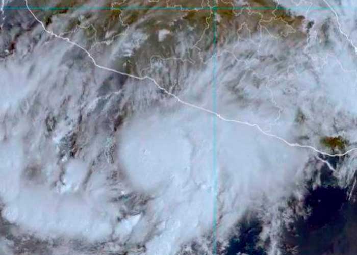 Tormenta tropical Roslyn se forma frente a las costas del Pacífico de México