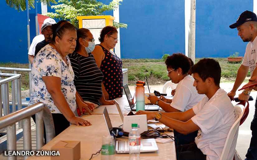 Pueblo de Nicaragua reconoce la agilidad de los kioscos tecnológicos
