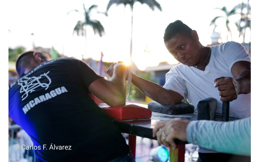 Torneo Nacional de Tercia mide el poder de los brazos más fuertes de Nicaragua