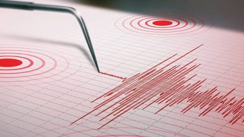 Fuerte sismo de magnitud 5.9 sacude El Salvador