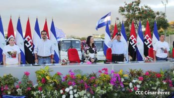 Cooperativas del transporte colectivo de Nicaragua reciben autobuses rusos