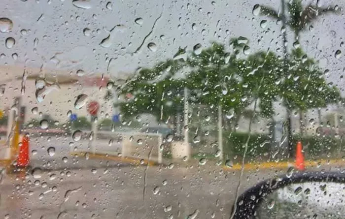 Las probabilidades de un día nublado acompañado con lluvias ligeras se esperan este lunes en el Pacifico de Nicaragua