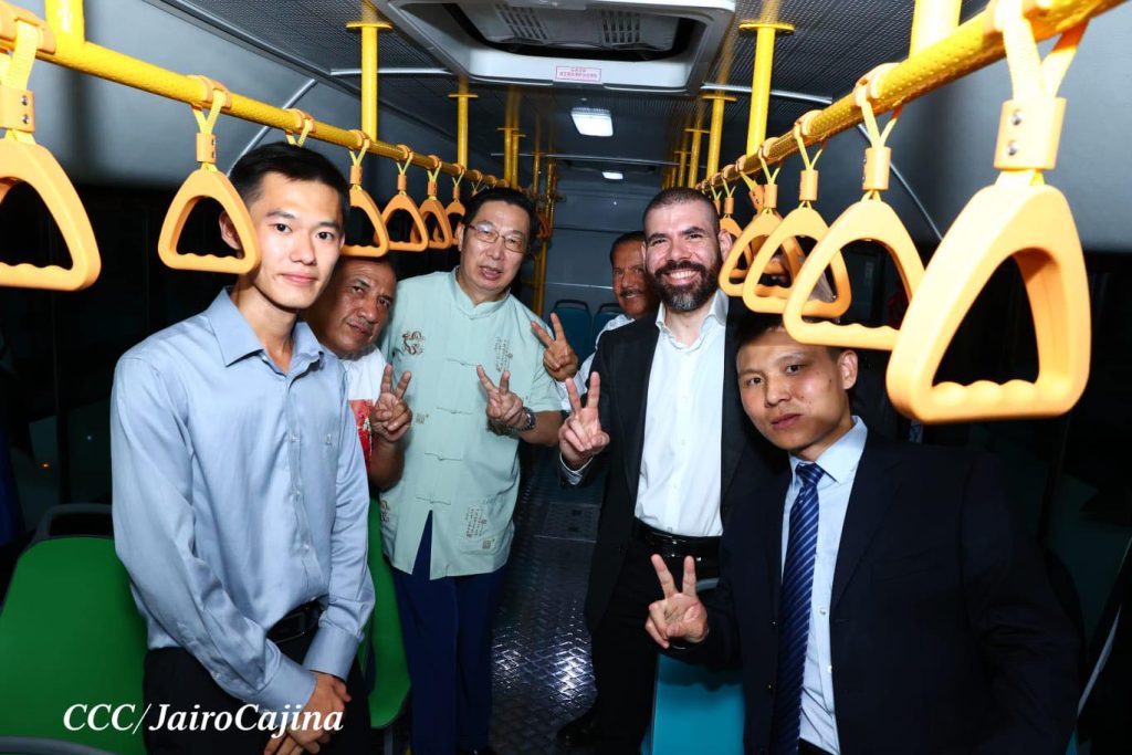 Cooperativas de transporte de Managua reciben 250 autobuses de China