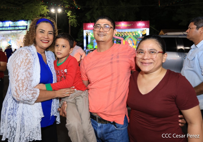 ALTARES A LA VIRGEN MARIA 