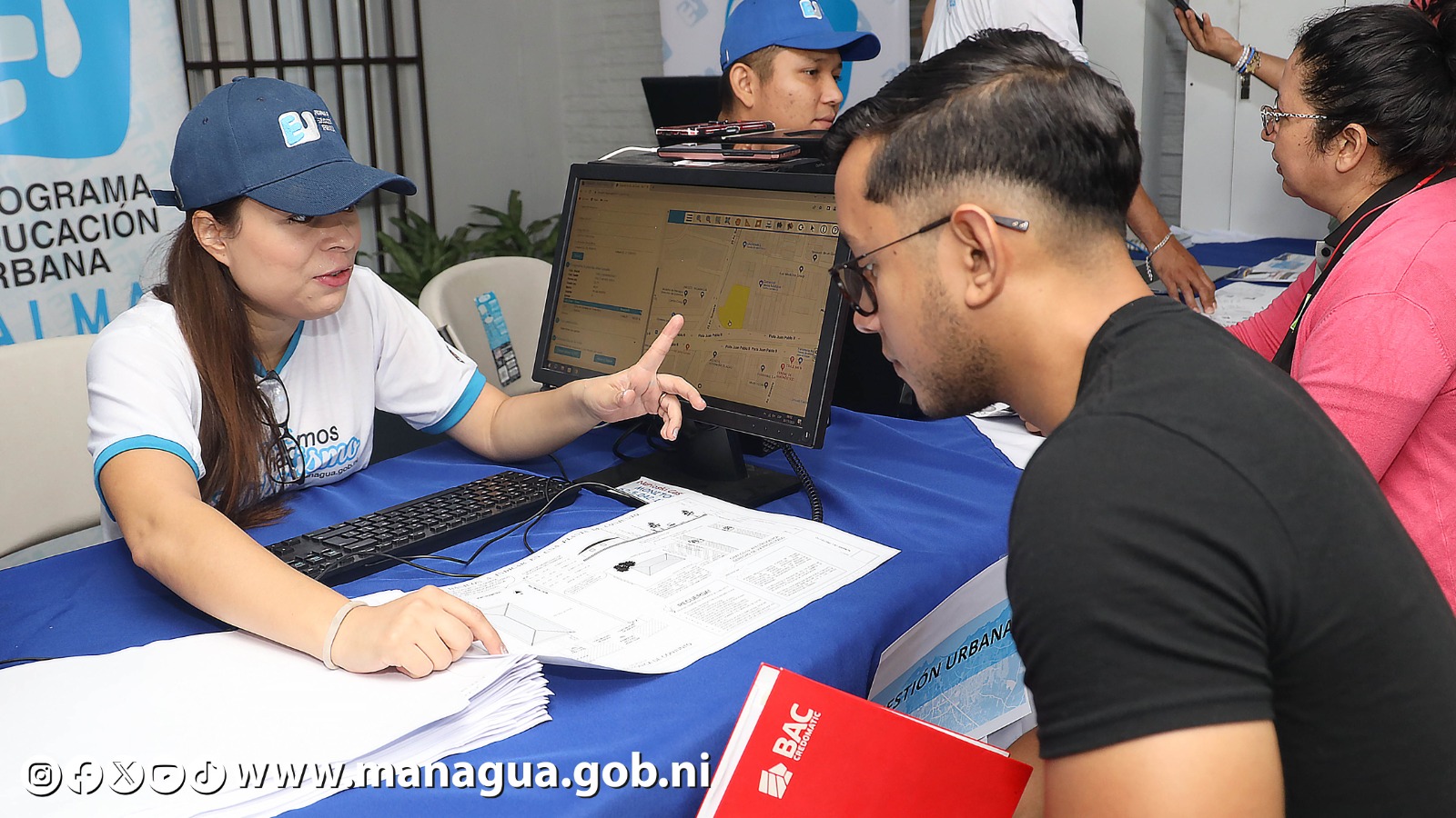 alcaldia impulsa feria de educación urbana 