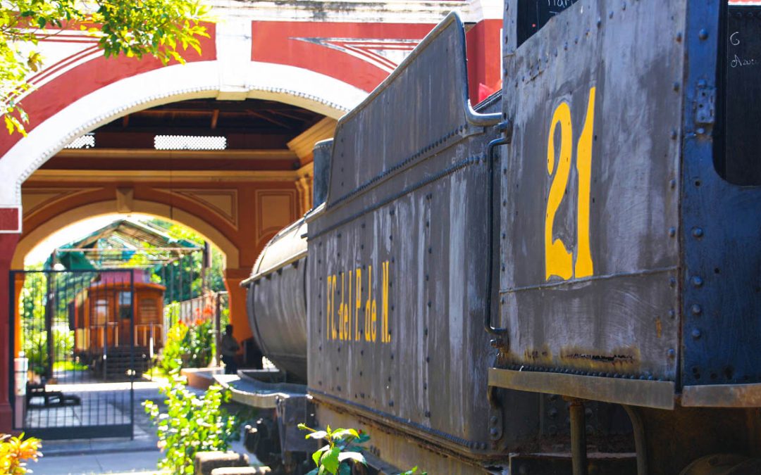 Rehabilitaran antigua estación de ferrocarril en Granada.