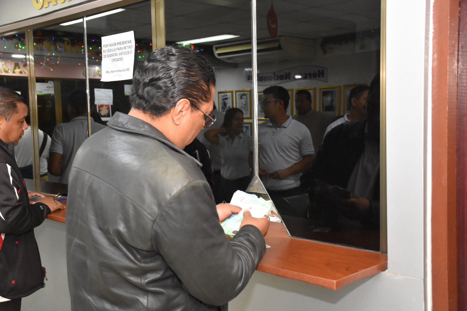 Trabajadores del MINSA reciben primer pago de salario en 2024 Canal 6