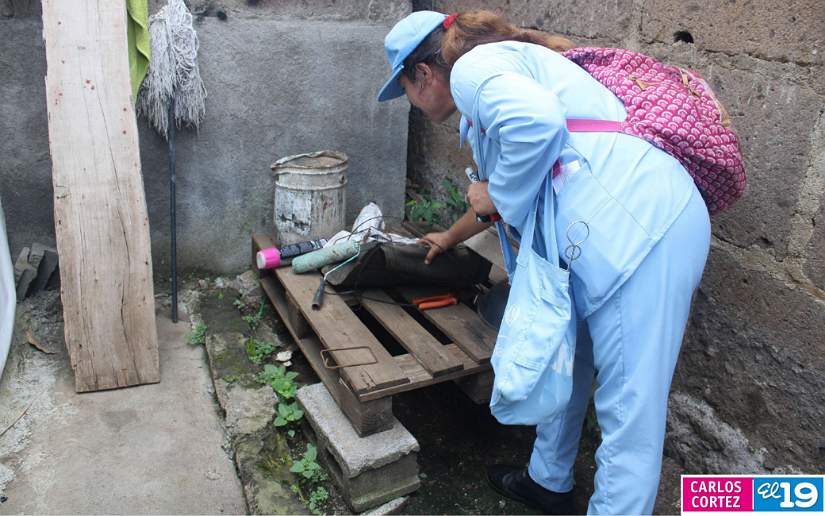 Barrio Grenada recibe jornada de abatización para prevenir enfermedades vectoriales