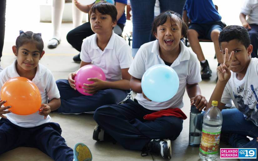 Celebran Mañana de Colores en el Centro de Educación Especial Melania Morales 