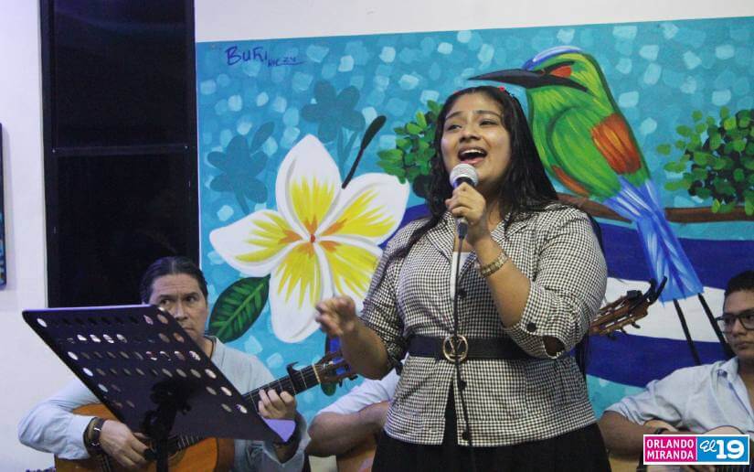 Protagonistas de la Casa de Cultura "Otto de la Rocha" en el concierto Cantos de Amor a Nicaragua