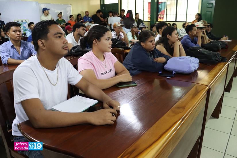 Universitarios se capacitan en manejo inteligente de plagas para una agricultura sostenible