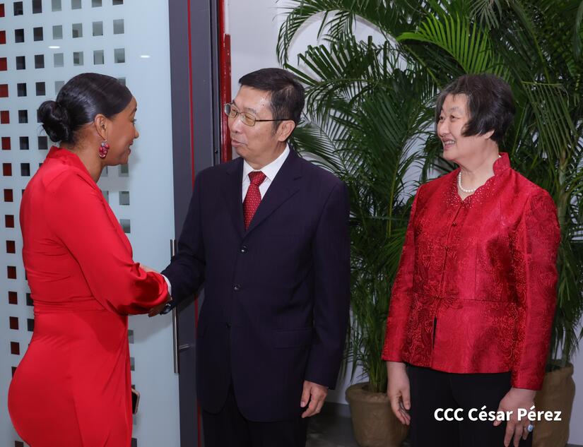 República Popular China emerge como una luz de esperanza para la humanidad