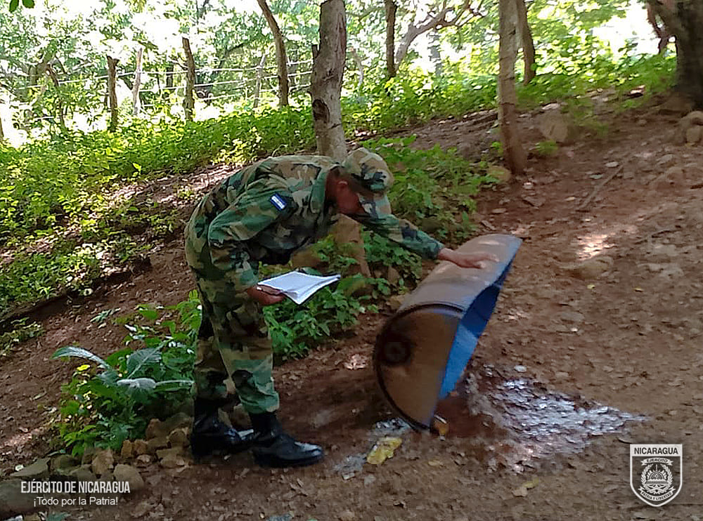 Quinto Comando Militar Regional en jornada de abatización y fumigación en Chontales