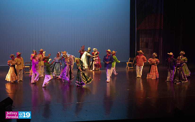 Ballet Tepenahuatl brinda majestuoso espectáculo desde el Teatro Nacional Rubén Darío