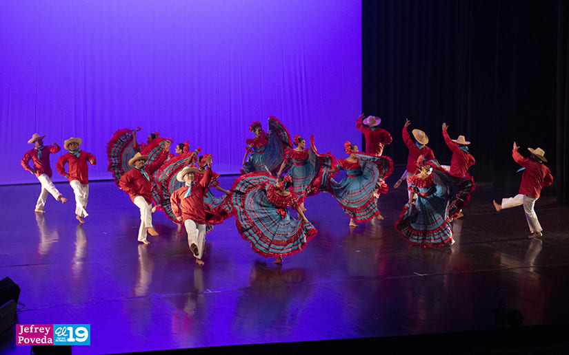 Ballet Tepenahuatl brinda majestuoso espectáculo desde el Teatro Nacional Rubén Darío