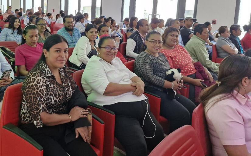 Mined efectúa simposio sobre Educación Artística y Cultural
