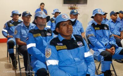 Bomberos Unidos inician curso básico de rescate en aguas mansas, rápidas y turbulentas