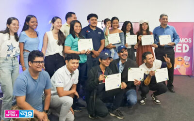 Jóvenes capitalinos concluyen curso de Creación de Contenido Digital y Fotografía Creativa