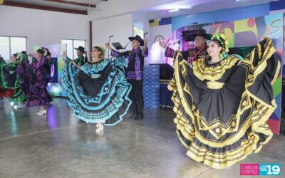 En saludo al Día de la Alegría celebran Gala Artística Universitaria
