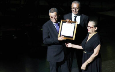 Gobierno de Nicaragua rinde homenaje al maestro Wilmor López por 50 años de aporte cultural