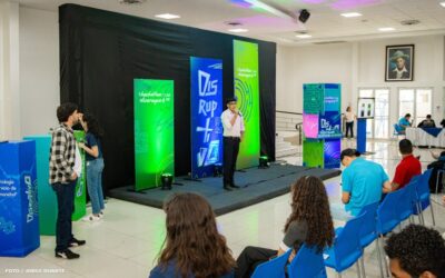 Jóvenes Mentes Creativas Cierran con Éxito los Ideathones rumbo al Hackathon Nicaragua 2025
