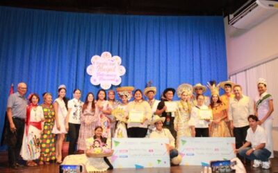 Premian a ganadores del III Concurso de Huipiles Tradicionales y Creativos