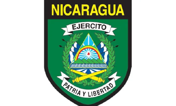 Ejercicio de tiro con armas de infantería