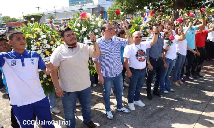 Nicaragua honra la memoria del tricampeón Alexis Argüello a 17 años de su inmortalidad