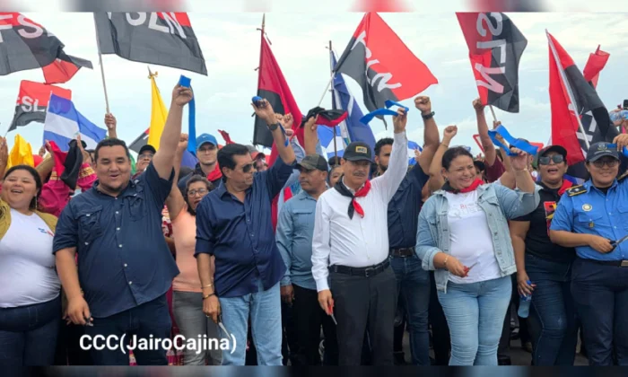 Entregan quinto tramo de la Carretera Costanera que conecta Tupilapa-Masachapa