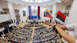 Nicaragua rinde homenaje a los 215 años de la Independencia de Venezuela